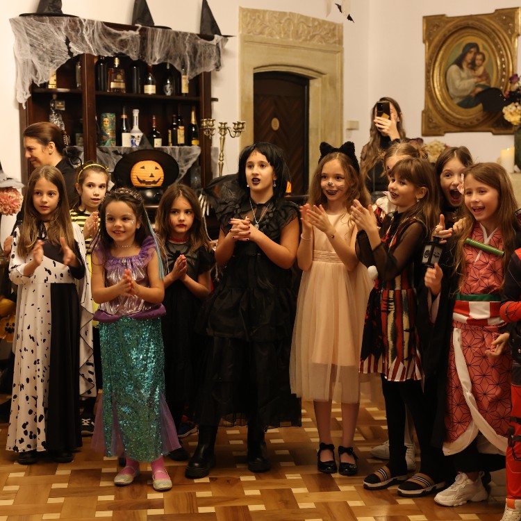 EkoGroup Vila, Halloween