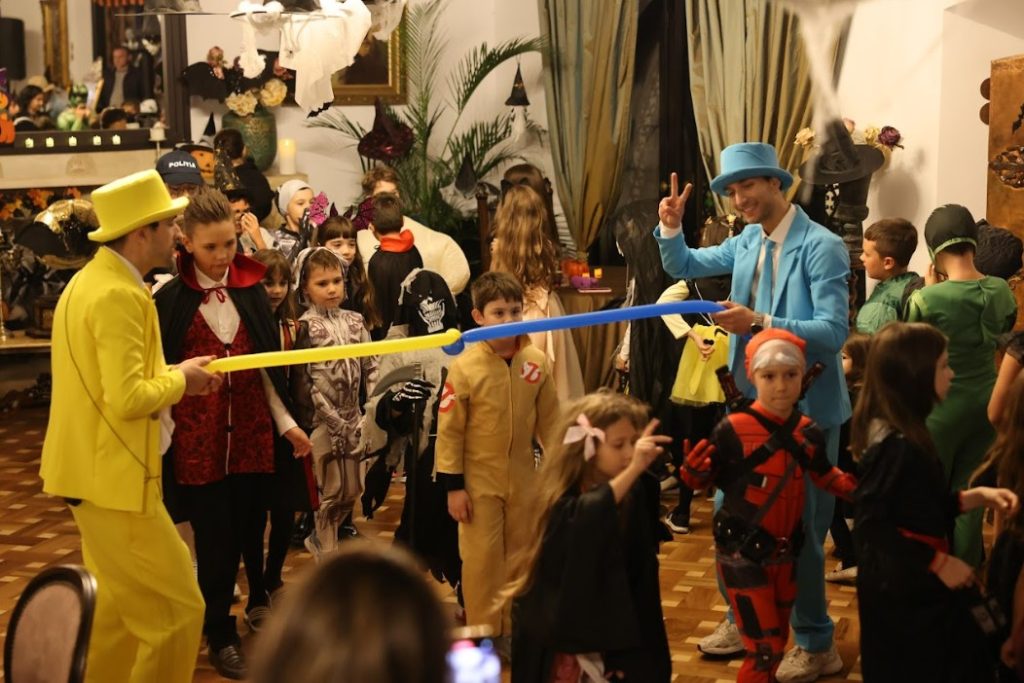 EkoGroup Vila, Halloween